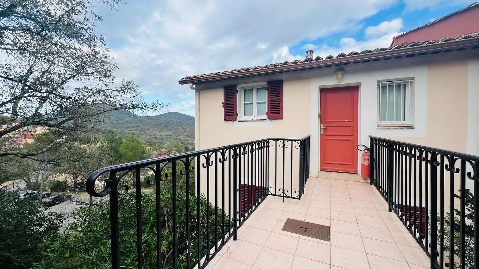 Appartement 5 Pers. Vue Mer Les Restanques Grimaud Apartment