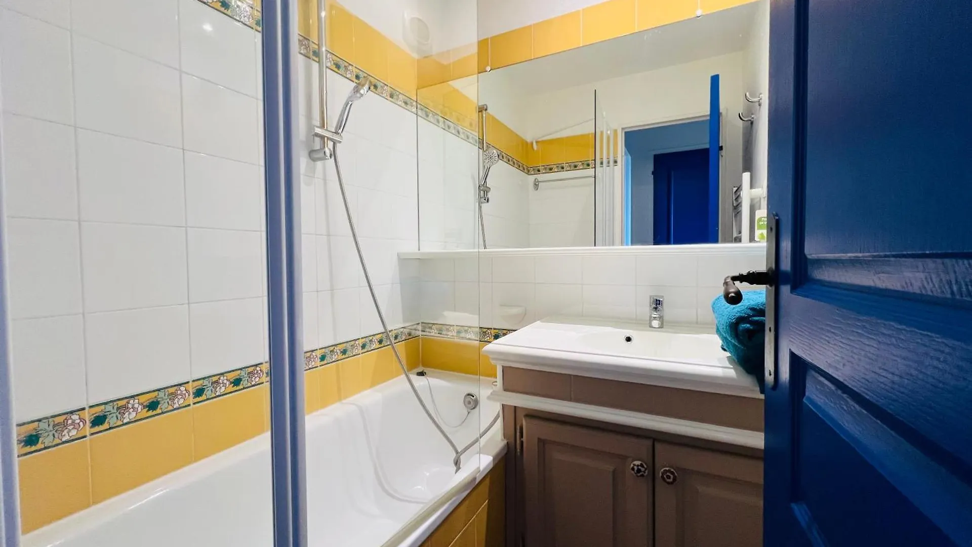 Appartement 5 Pers. Vue Mer Les Restanques Grimaud Apartment
